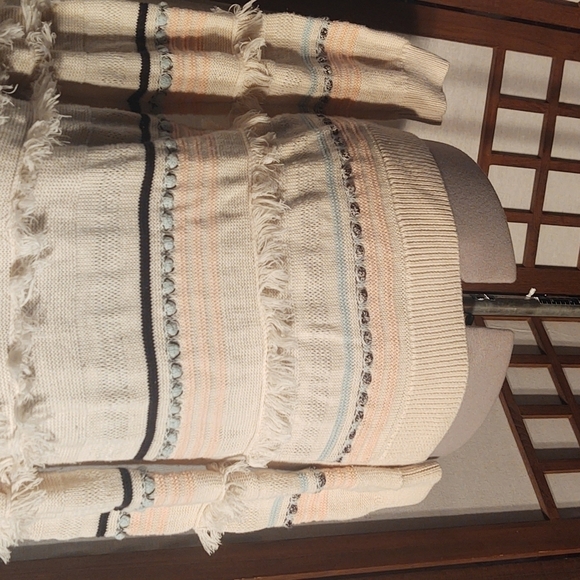 LOFT Fringe Striped White Sweater Sz M - Picture 3 of 10